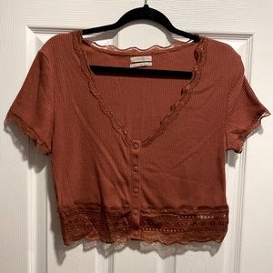 Urban Outfitters Crop